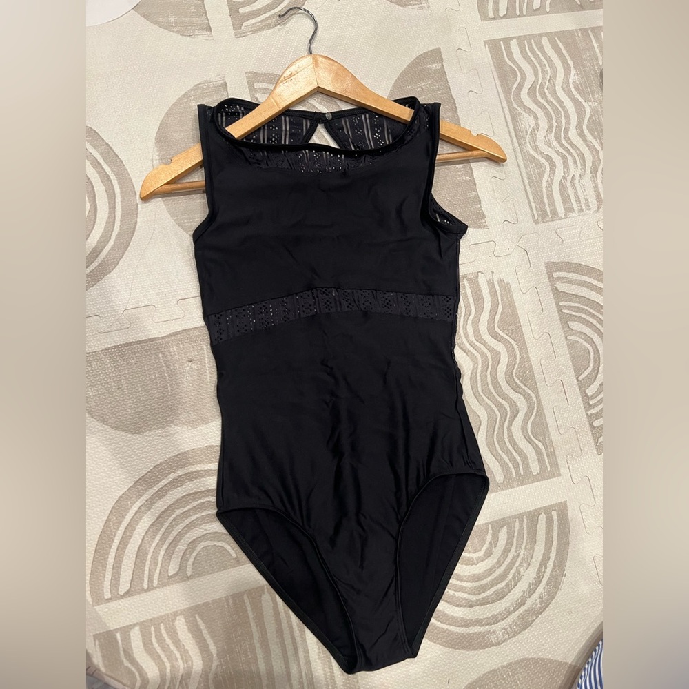 Wear Moi Leotard – Size M (Excellent Condition) - Picture 3 of 8
